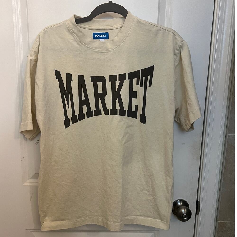 Market Arc Graphic Cotton T-Shirt Large Cream Streetwear Skater Casual Varsity